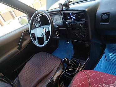 honda ist: Volkswagen Passat: 1993 г., 1.8 л, Механика, Бензин, Универсал — 1