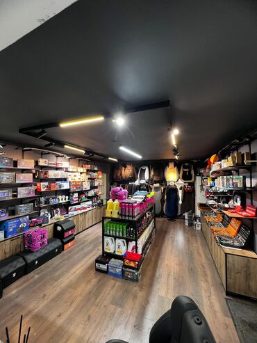 работа реализатором на рынке: Требуется продавец консультант Возраст 18-25 лет Магазин находится в