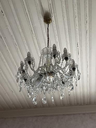muncuq qabı: Çılçıraq, 10 və daha çox lampa, Xrustal — 1