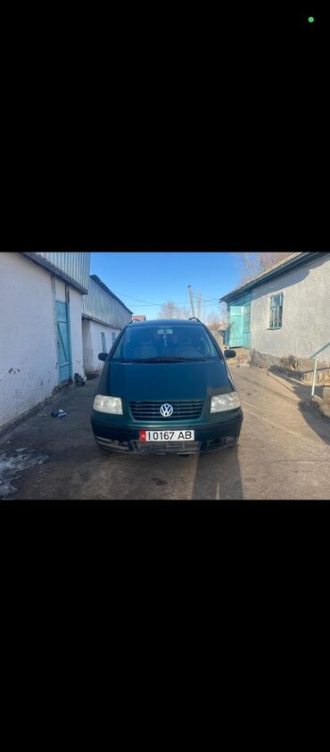 Volkswagen: Volkswagen Sharan: 2000 г., 2 л, Механика, Бензин, Минивэн