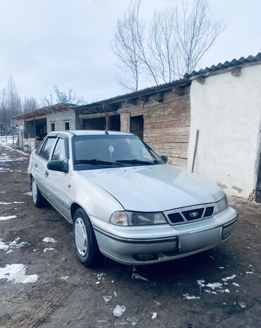 Daewoo: Daewoo Nexia: 2005 г., 1.6 л, Механика, Бензин, Седан — 1