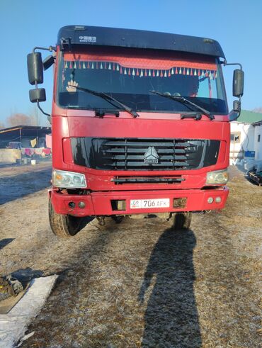 Грузовики: Грузовик, Howo, Стандарт, 4 т — 13