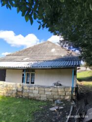 Həyət evləri və villaların satışı: Lerikin Noda kendinde. Heyet evi satilir. asfalta 2 degigelik yol — 9