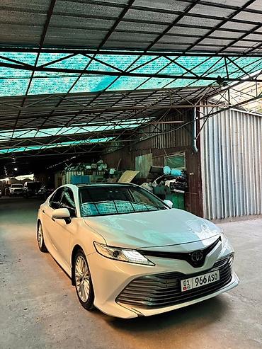 voxy noah: Toyota Camry: 2017 г., 2.5 л, Автомат, Бензин, Седан — 3