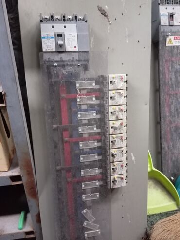 медные кабеля: Продаю щит электрический главный автомат на 150 ампер,маленькие