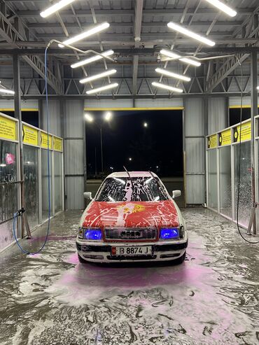 зеркало на ауди с4: Audi 80: 1990 г., 1.9 л, Механика, Бензин, Универсал