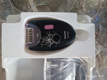 Kişi ayaqqabıları: Philips epilyator aləti . Orginaldır. Alman brendidir. 30 Azn yenidir