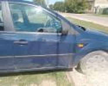 pezo 1: LAJSNE NA VRATIMA ZA FORD FIESTA OD 2002. DO 2007. GOD. | Polovni — 1