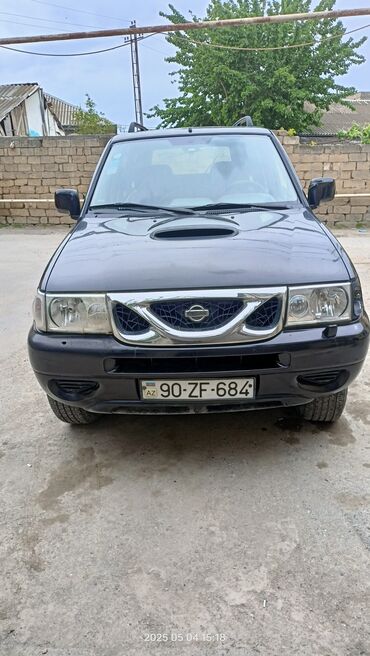 nissan dizel: Nissan Terrano: 2.8 l | 2001 il Ofrouder/SUV