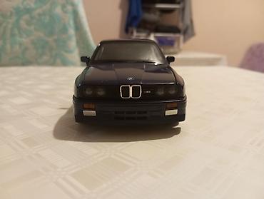 maşın modeli: BMW E30 M3 – metal kolleksiya modeli (miqyas: təxmini 1:18) - Korpus — 1