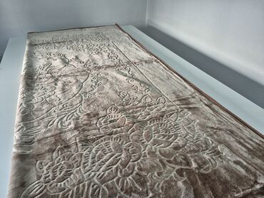 Ćebad i pokrivači: Sintetika, Veličina - Bračna — 11