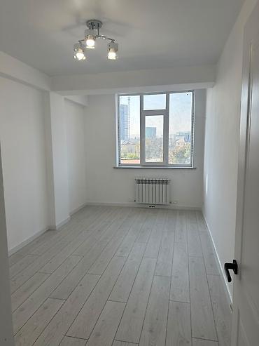 сдаю 3 комнаты: 3 комнаты, 87 м², Элитка, 4 этаж, Свежий ремонт — 5