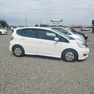 fit 2012: Honda Fit: 2010 г., Вариатор, Бензин, Хэтчбэк — 3
