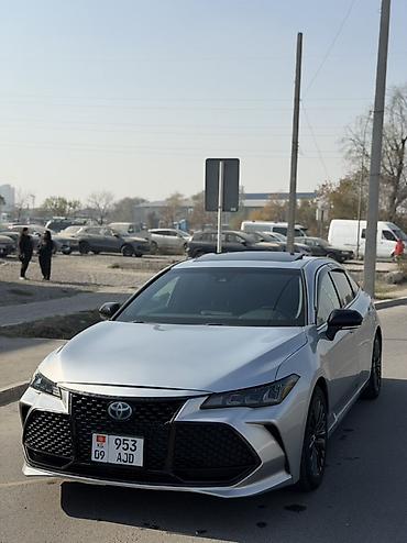 hundai polisad: Toyota Avalon: 2019 г., 2.5 л, Вариатор, Гибрид, Седан — 2