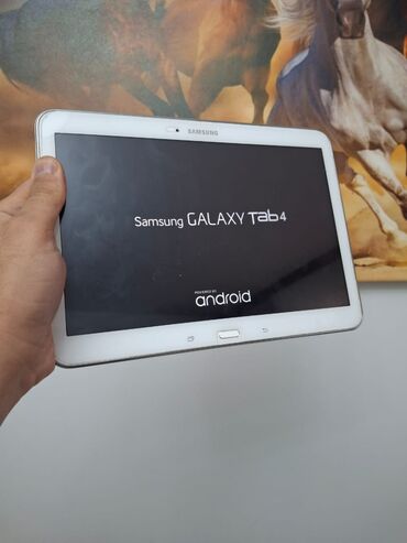 ikinci el planşet: Samsung Galaxy Tab 4 planşet - Ekran: 10.1 düym TFT, geniş baxış