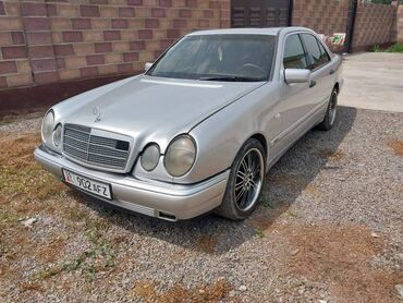 аварный машина: Mercedes-Benz E-Class: 1996 г., 2.8 л, Автомат, Бензин, Седан
