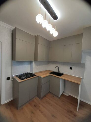 Köhnə tikili: Bakı, 8-ci kilometr, 2 otaqlı, Köhnə tikili, m. Xalqlar Dostluğu, 65 kv. m — 17