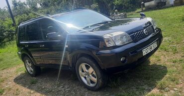 Nissan: Nissan X-Trail: 2 l | Ofrouder/SUV — 6