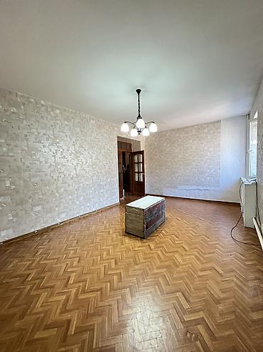 фучика 18 а: 200 м², 6 комнат, 3 мкр — 5