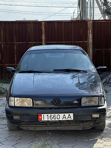 ветровик на пассат б3: Volkswagen Passat: 1992 г., 2 л, Механика, Бензин, Седан — 1