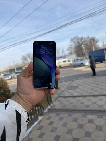 Apple iPhone: IPhone 12, Б/у, 128 ГБ, Белый, Защитное стекло, 61 % — 3