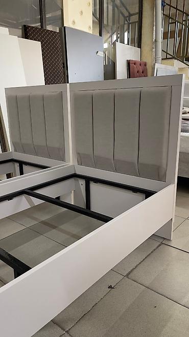 Односпальные кровати: Кровати размер200×90см каркас железный, круговой ПВХ. Матрац — 8