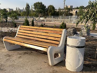цветы в корзине: Урна с ведром кашпо вазоны скамейки из мрамора — 1