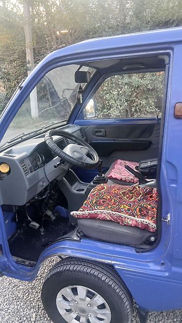 devo matiz: Мини‑грузовик Daewoo Labo (судя по шильдикам на борту) в синим цвете — 5