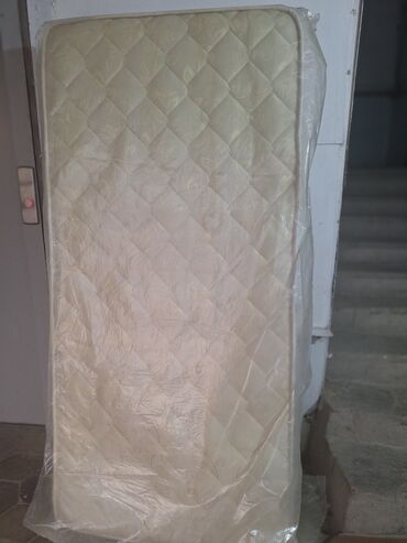 döş döşəkcələri: Sadə matras, Bir nəfərlik