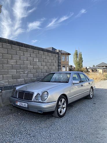 e500 124: Mercedes-Benz C-Class: 1995 г., 3.2 л — 4