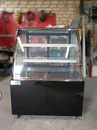 Холодильные витрины: Кондитерские, Б/у — 2