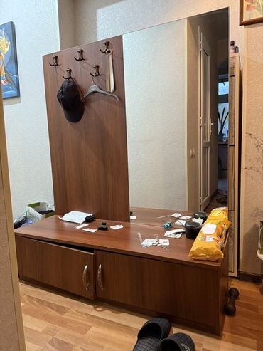 куплю шкаф купе: Распашной, 1 дверь Прямой шкаф, Шкаф в прихожей