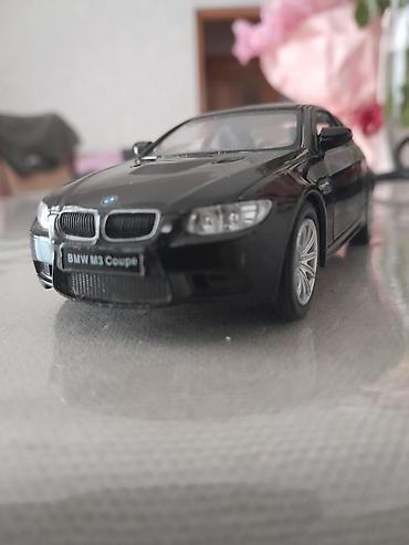 BMW M3 Coupe diecast model maşın - Model: BMW M3 Coupe (E92 dizaynı)
