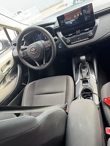 Продажа авто: Toyota Corolla: 2023 г., 1.8 л, Вариатор, Гибрид, Седан — 10