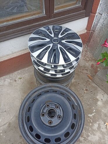 шины на тико: Диски R 15 Audi, Комплект, отверстий - 5