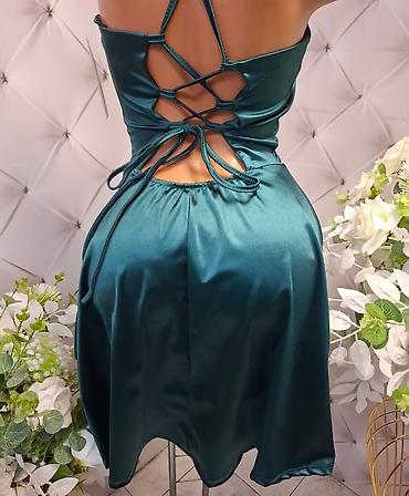 Haljine: ❤️❤️ satenske haljinice koje se pertlaju pozadi. 3000❤️❤️ — 2