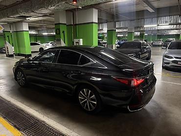 rx 200: Lexus ES: 2019 г., 2.5 л, Гибрид, Седан — 5