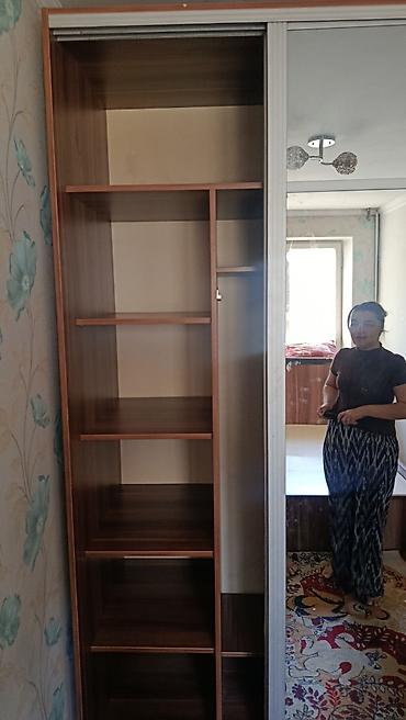 продаю горку: Шкаф-купе с зеркальными раздвижными дверями - Корпус: ЛДСП под — 3