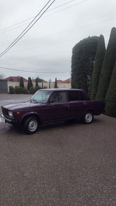 maşın 2107: VAZ (LADA) 2107: 1.6 l | 1999 il 31500 km Sedan