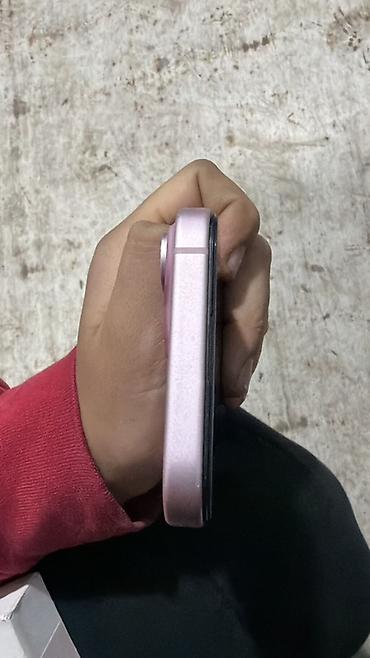 iphone 1e: IPhone 15, Б/у, 256 ГБ, Розовый, Коробка, 74 % — 4