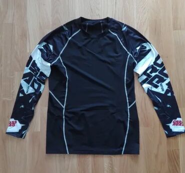 Sportska odeća: Gornji deo odeće, Za odrasle, Novo — 7