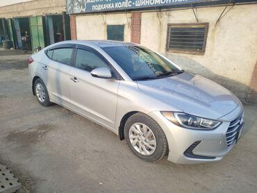 Hyundai: Hyundai Elantra: 2017 г., Седан — 5