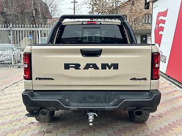 Dodge: Dodge Ram 3500: 2025 г., 3 л, Типтроник, Бензин, Пикап — 5