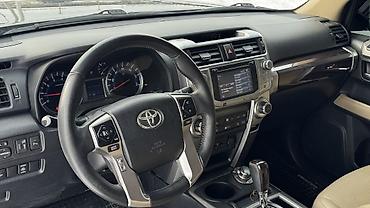 Toyota: Toyota 4Runner: 2015 г., 4 л, Автомат, Бензин, Внедорожник — 19