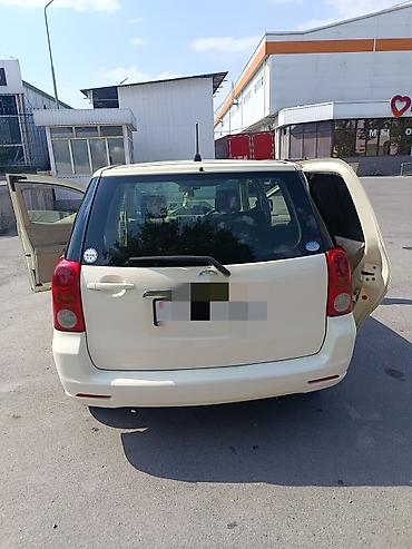 mcv 21: Toyota Raum: 2003 г., Автомат, Бензин, Минивэн — 1