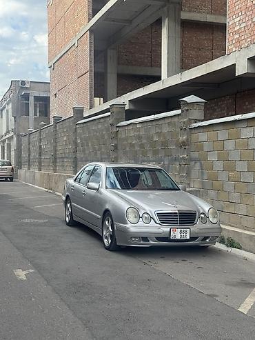 молдинг w211: Mercedes-Benz E-Class: 2001 г., 3.2 л, Автомат, Бензин, Седан — 7