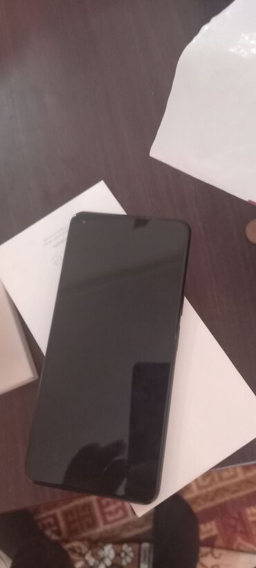 Мобильные телефоны: Xiaomi Mi 11 Lite | 128 ГБ | цвет - Серый 
 | Отпечаток пальца, Две SIM карты, Face ID