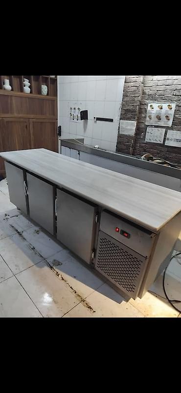 Soyuducu avadanlığı: Restoran tipli 3qapili, nerj materialli, ustu mərmər,asaqi hissəsi — 1