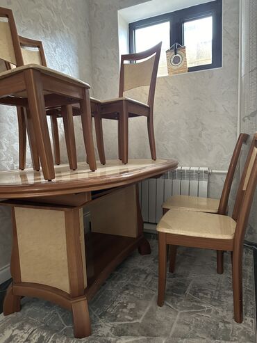 деревянные столы и стулья: Стол жана отургуч комплекттери Зал үчүн, Колдонулган