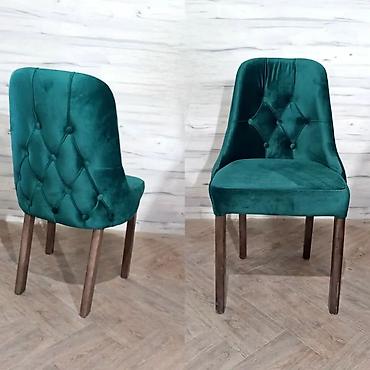 Stolice: Tapacirane barske stolice – elegantan dizajn sa dugmićima kom 69€ - — 5